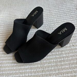 Mia Patina Block Heel Slip On Sandals 8.5 modern minimalist comfortable